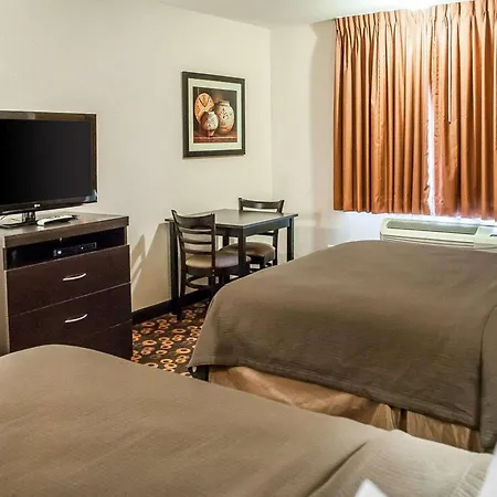 Econo & South Hotel 5*