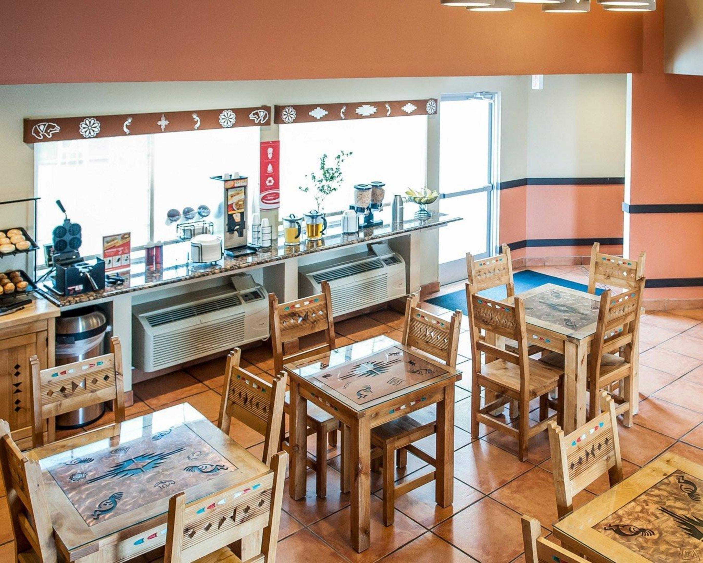 Econo & South 2* Santa Fe