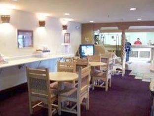 Econo & South Hotel 2*