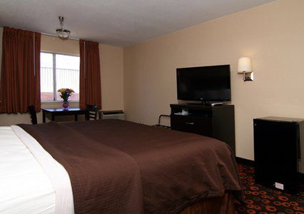 Hotel Econo & South 2*